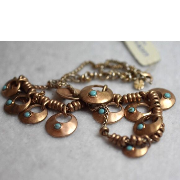 Lucky Brand Vintage Crescent Moon Turquoise Accent Gold Tone Never Worn Necklace - Picture 4 of 4
